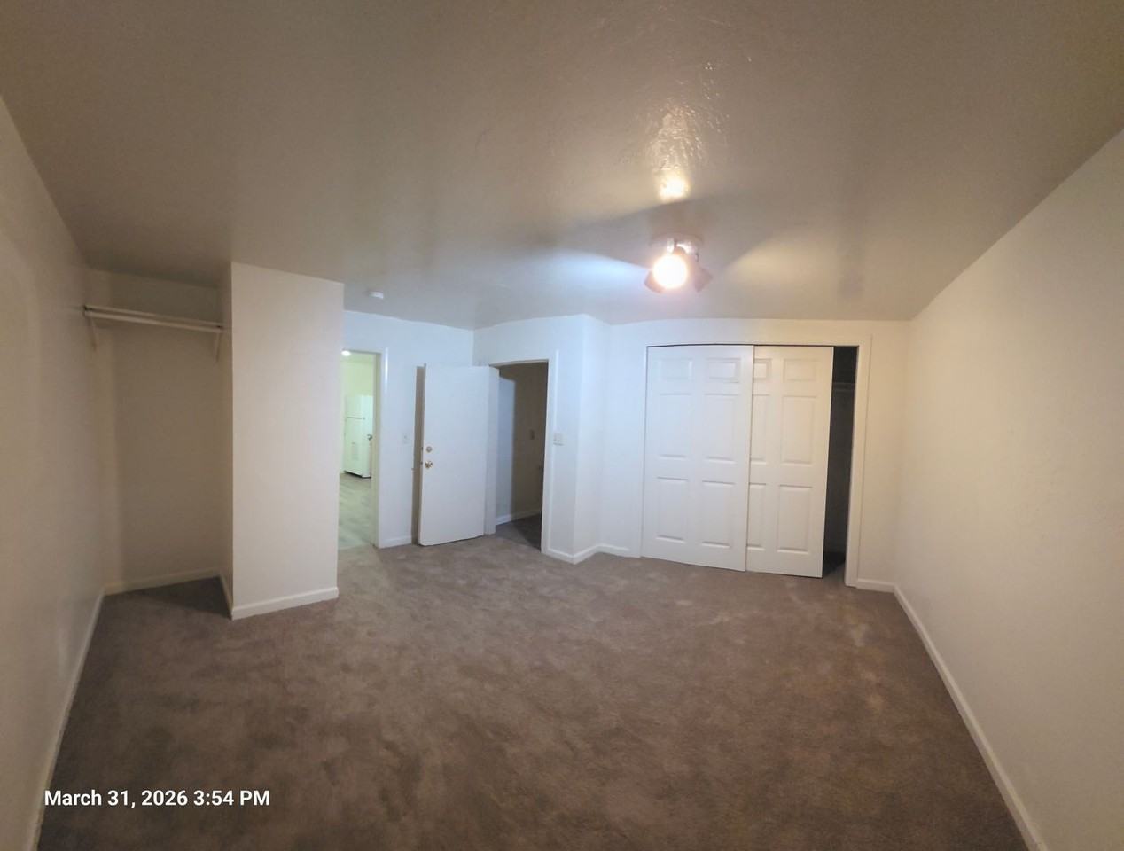 1101 Columbus Ave - Photo 4 of 10