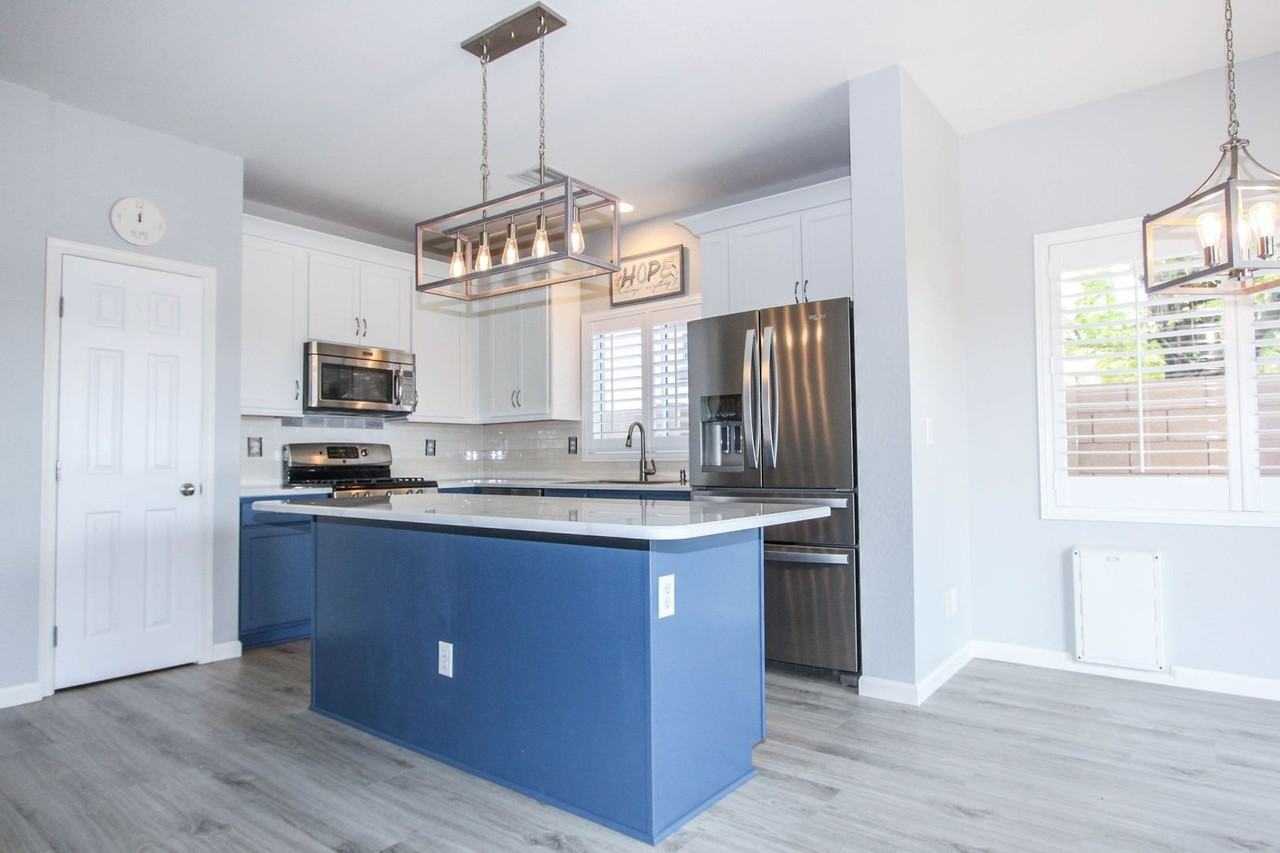 13007 E Madrid St - Photo 5 of 21