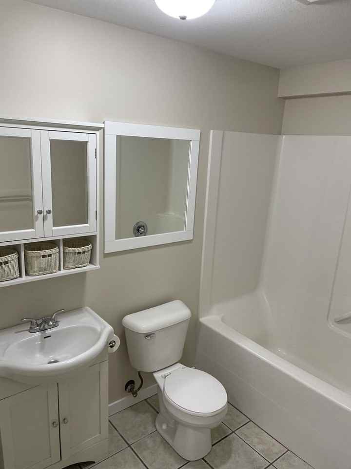 2617 Stanko Way - Photo 2 of 4