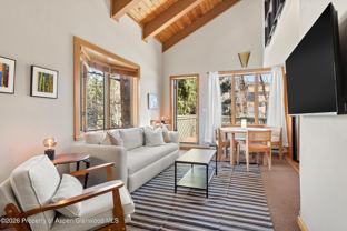 125 E Hyman Ave Apt 1a - Photo 1 of 1