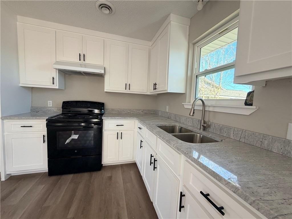 501 David St #B - Photo 3 of 7