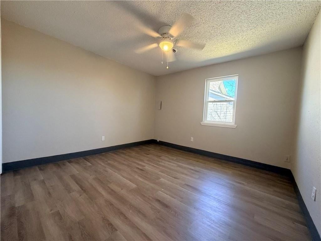 501 David St #B - Photo 6 of 7