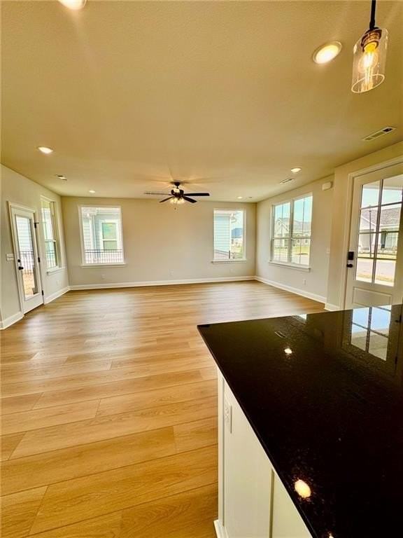 6747 Winterwood Ave - Photo 7 of 45