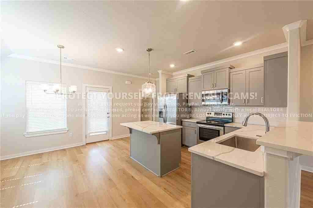 4747 W Tofino Dr - Photo 6 of 19