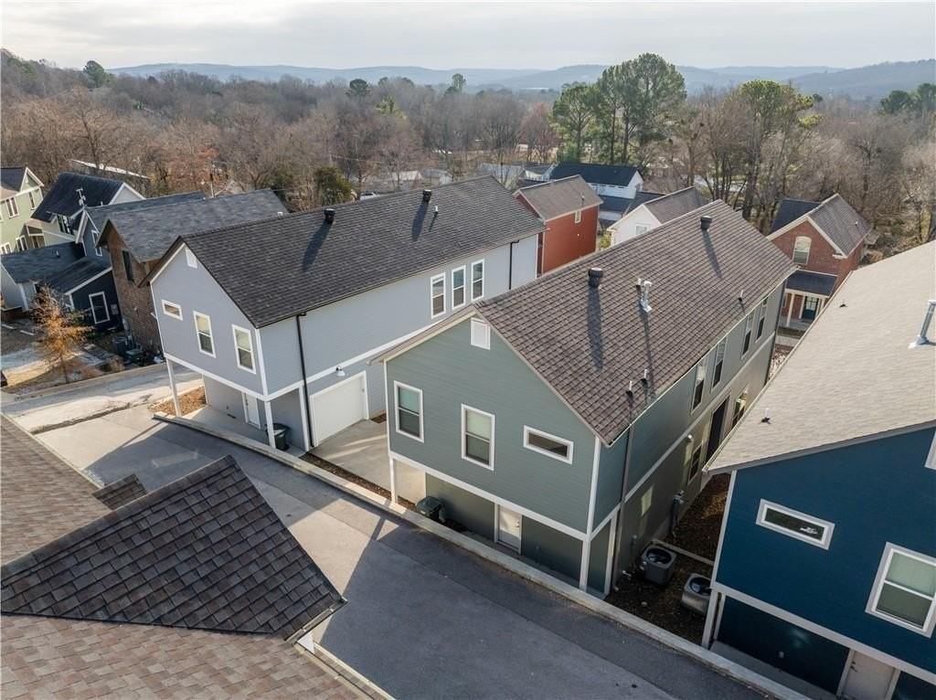 146 E South St - Photo 4 of 35