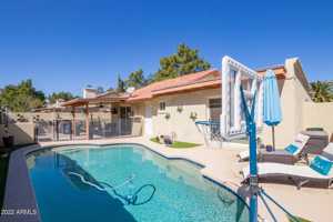 featured image of 311 E Pinon Way