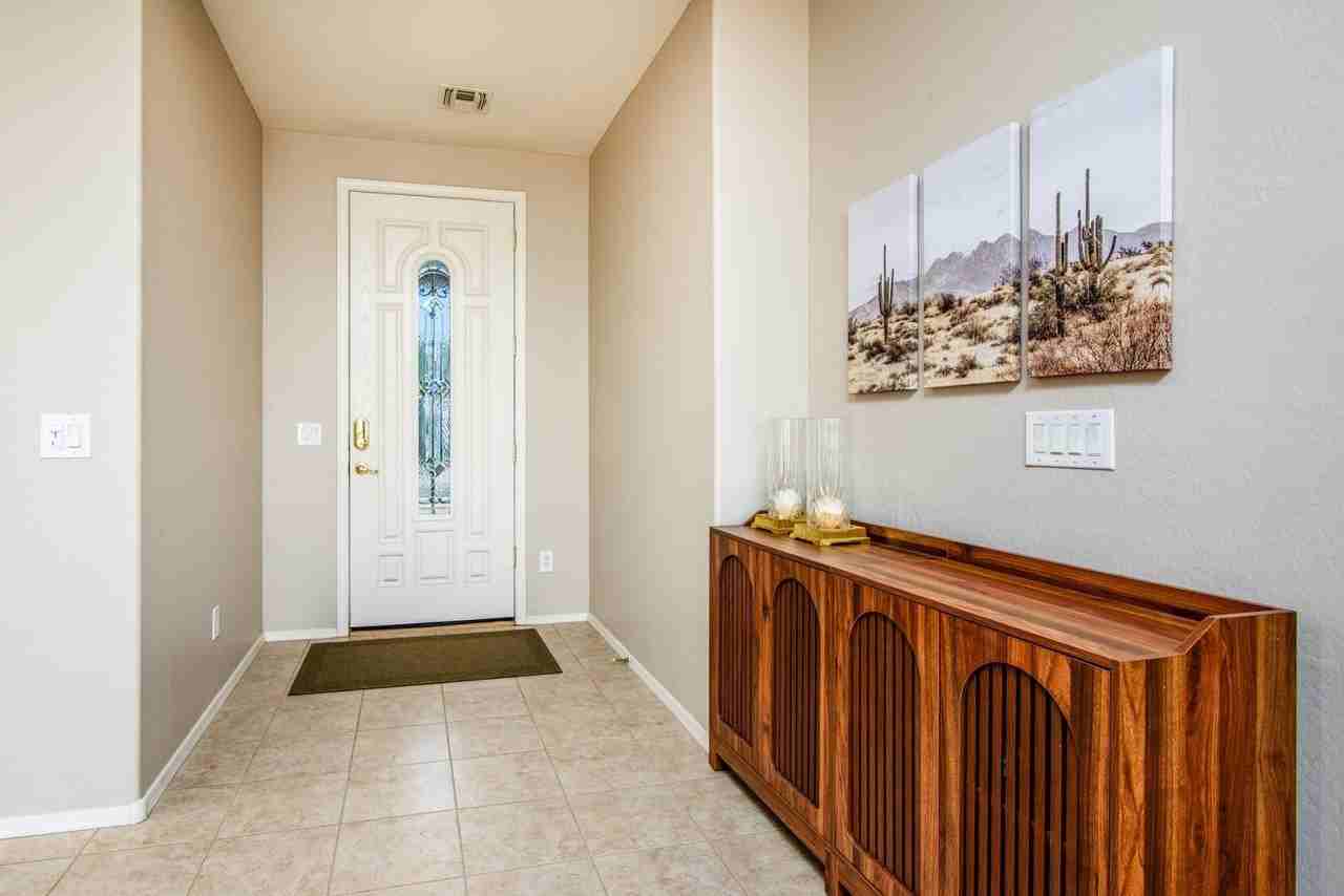 20190 N Big Dipper Dr - Photo 5 of 34