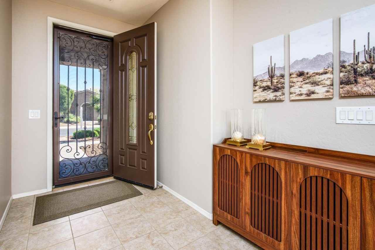 20190 N Big Dipper Dr - Photo 7 of 34