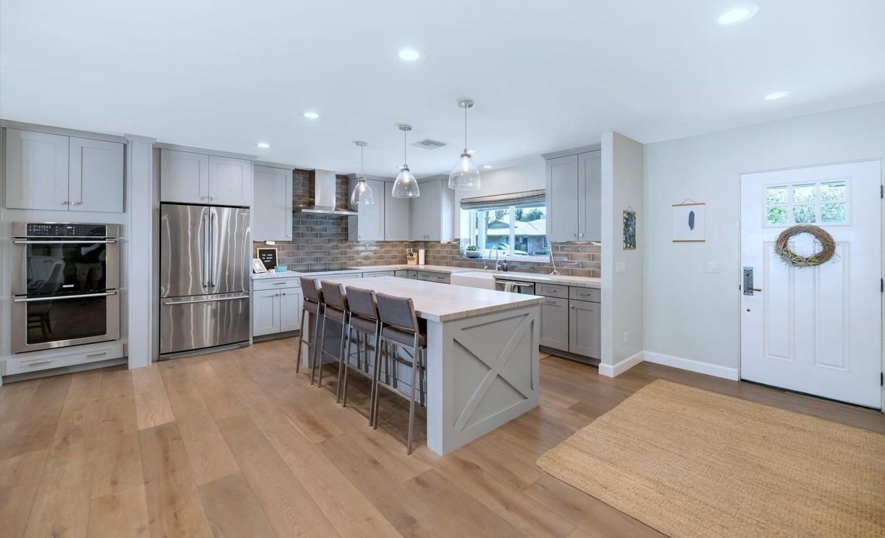 6202 E Calle Redonda - Photo 2 of 24