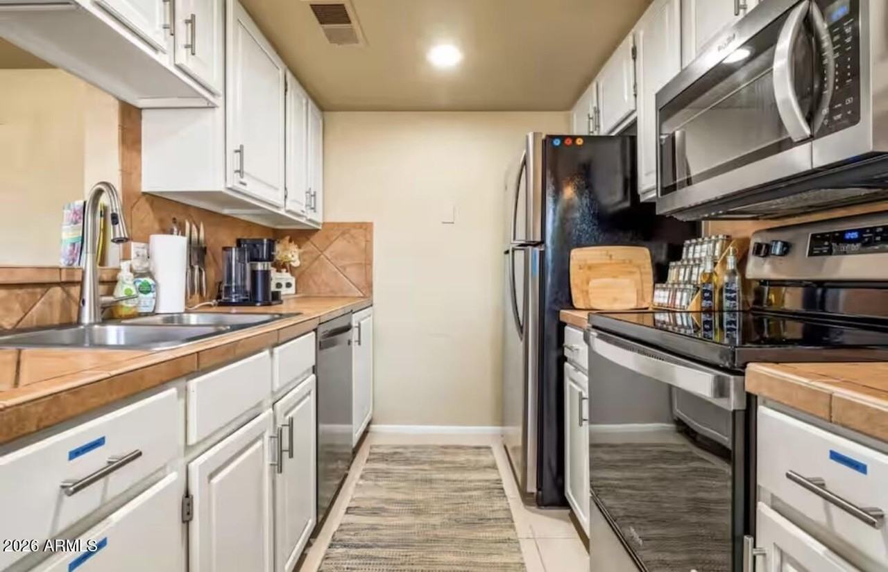 17014 E Calle Del Oro #D - Photo 6 of 16