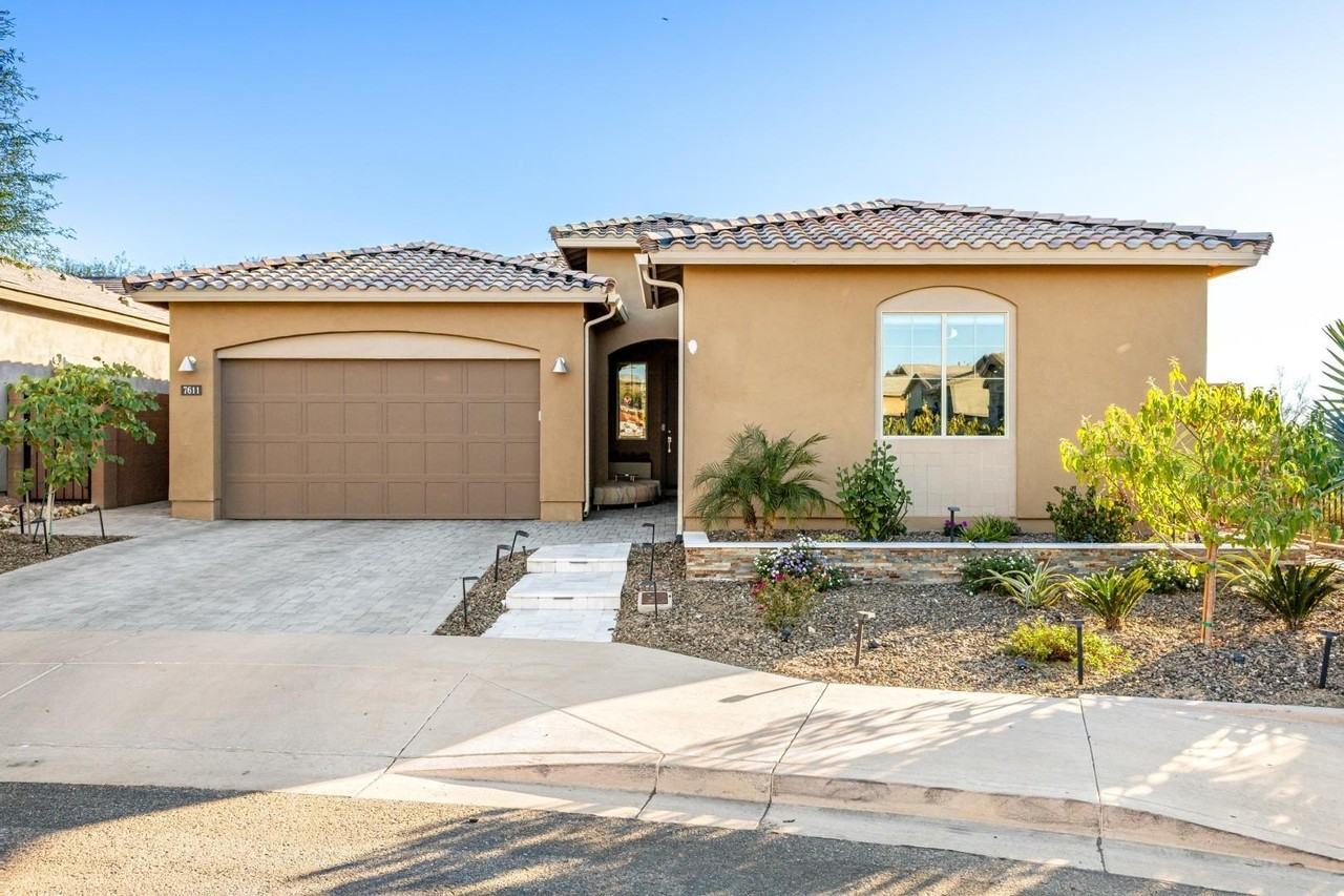 7611 E Camino Vivaz - Photo 2 of 48