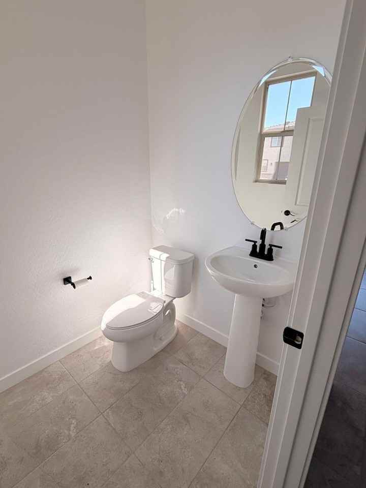 3330 S 180th Ln - Photo 5 of 28