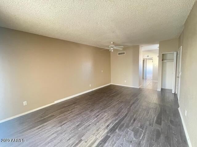2802 E Monte Cristo Ave Apt 102 - Photo 6 of 10