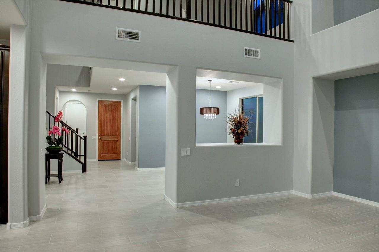 3607 E Salter Dr - Photo 7 of 31