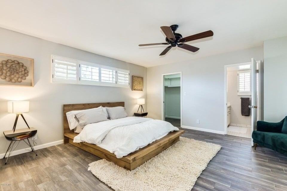 2218 E Cactus Wren Dr - Photo 4 of 19