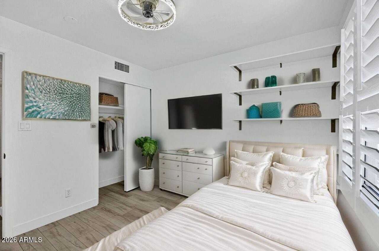 8017 E Glenrosa Ave - Photo 5 of 10