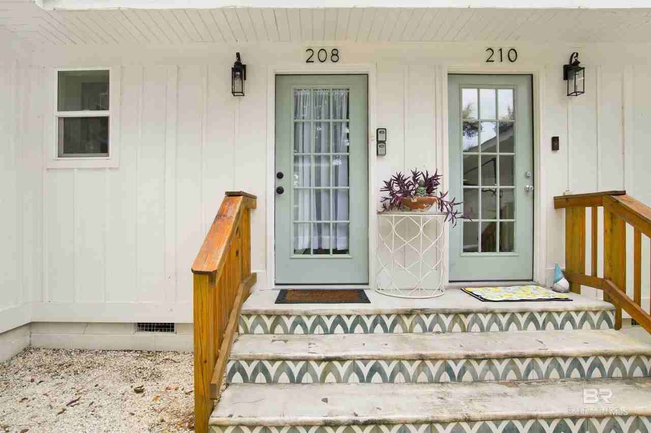 208 E 22nd Ave - Photo 4 of 25