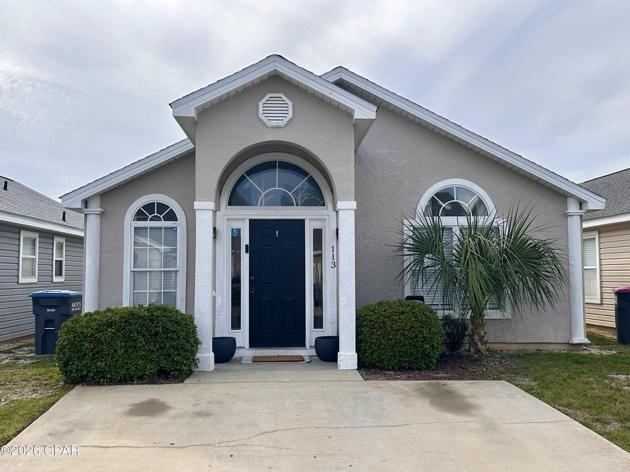 113 Seagrass Way - Photo 2 of 17