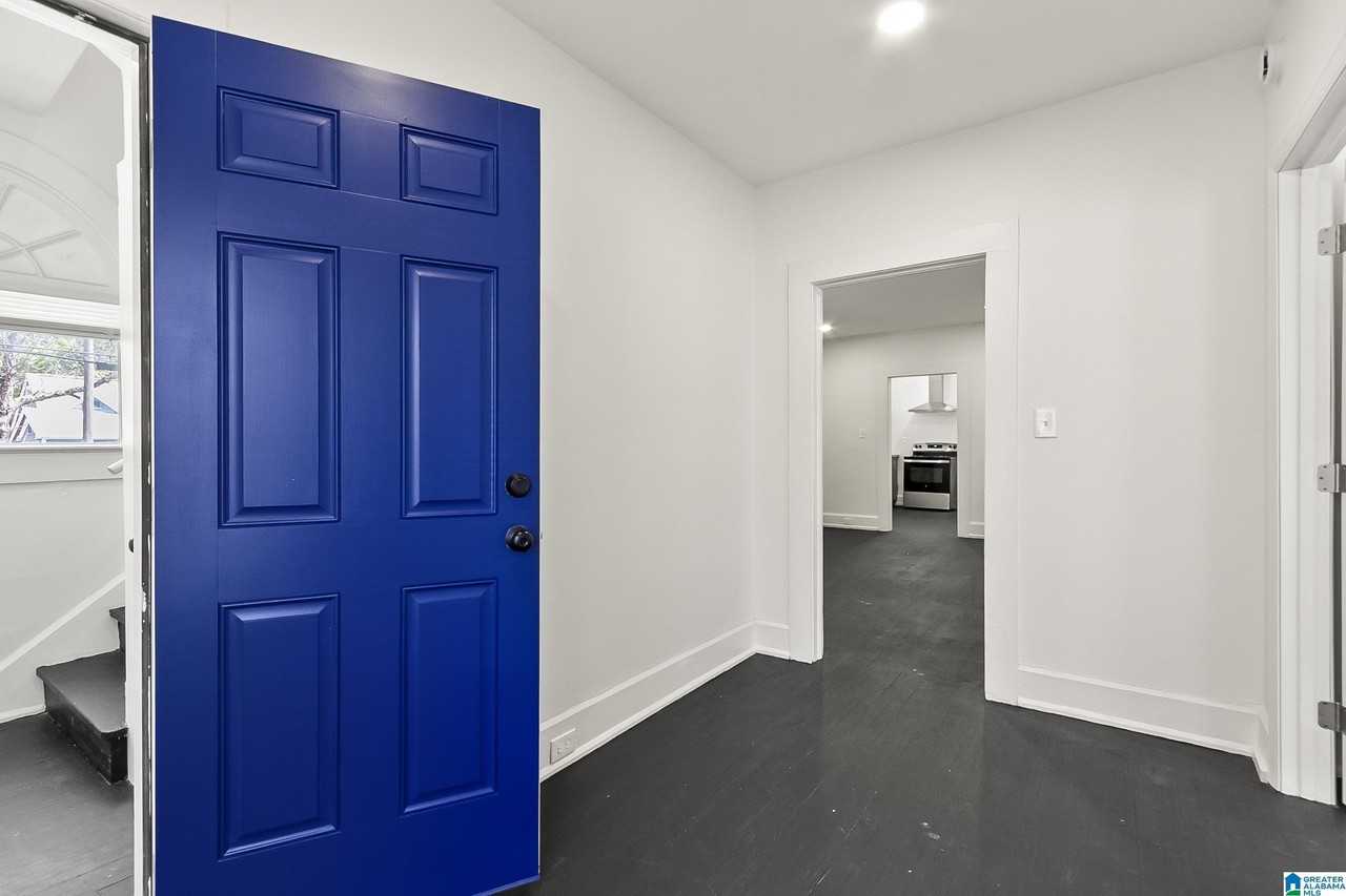 1101 7th Ave - Photo 5 of 42