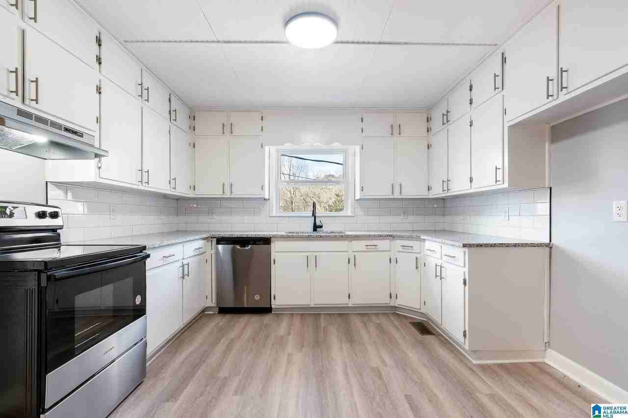 313 Garden Hill Rd - Photo 6 of 29