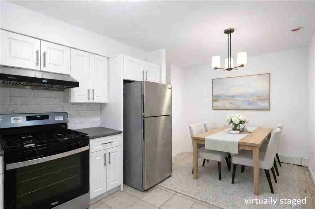 2221 126th St #2 - Photo 7 of 9