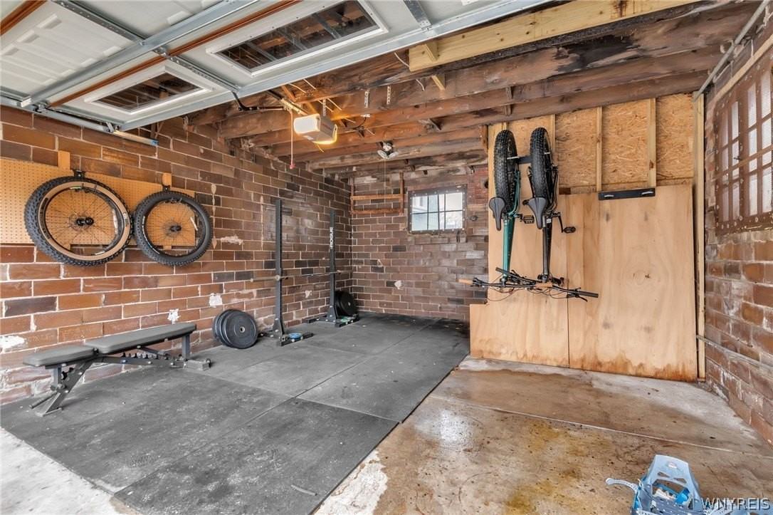 175 Dorchester Rd - Photo 5 of 41