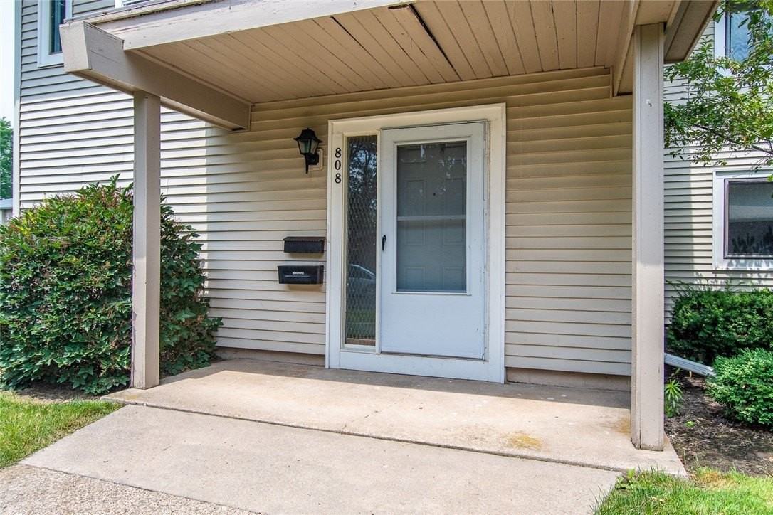 808 Eastbrooke Ln - Photo 3 of 21