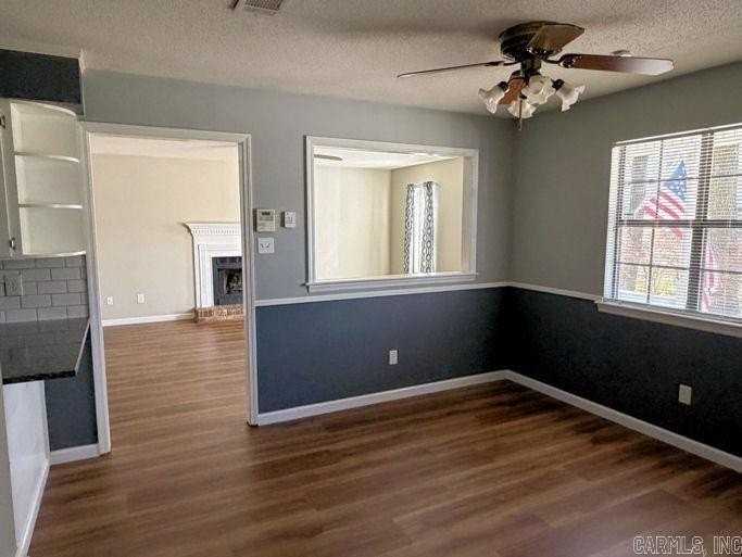 527 Timber Hill Dr - Photo 6 of 23