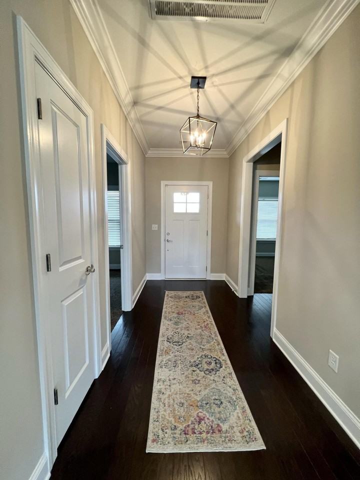 9015 Seven Lakes Dr - Photo 6 of 37