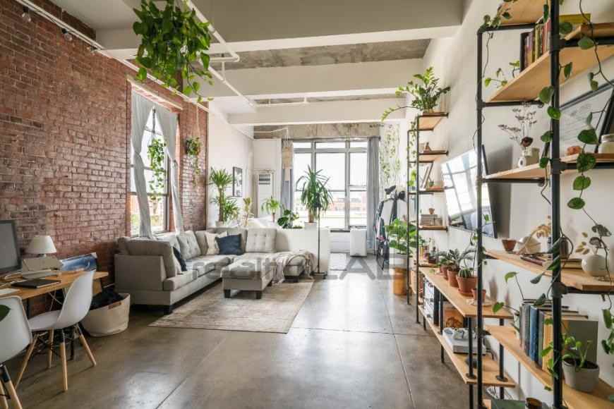 1236 Atlantic Ave - Photo 3 of 10