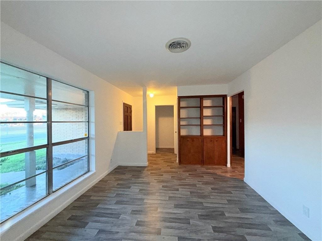 4717 S Shea Pkwy - Photo 5 of 23