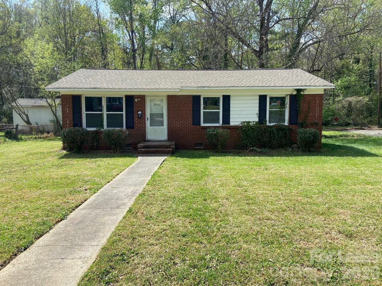 2900 Edsel Pl