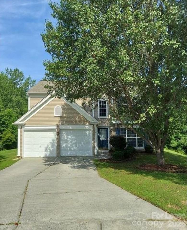3147 Old Ironside Dr - Photo 2 of 28