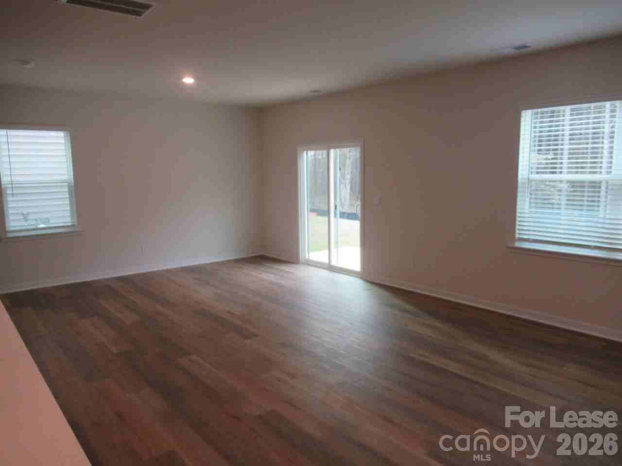 3098 Ora Smith Rd - Photo 7 of 38