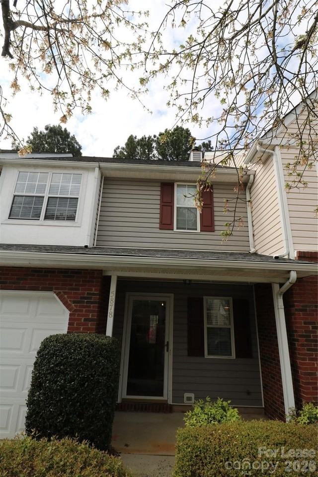 5878 Prescott Ct - Photo 2 of 31