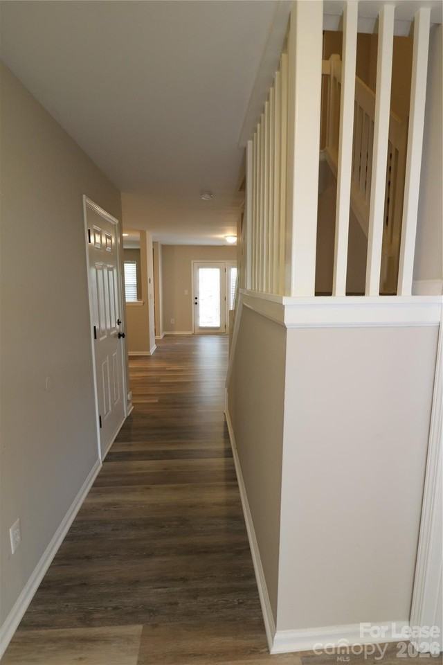 5878 Prescott Ct - Photo 3 of 31