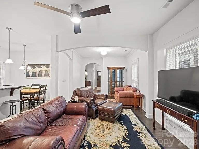 20019 Lamp Lighters Way - Photo 6 of 12