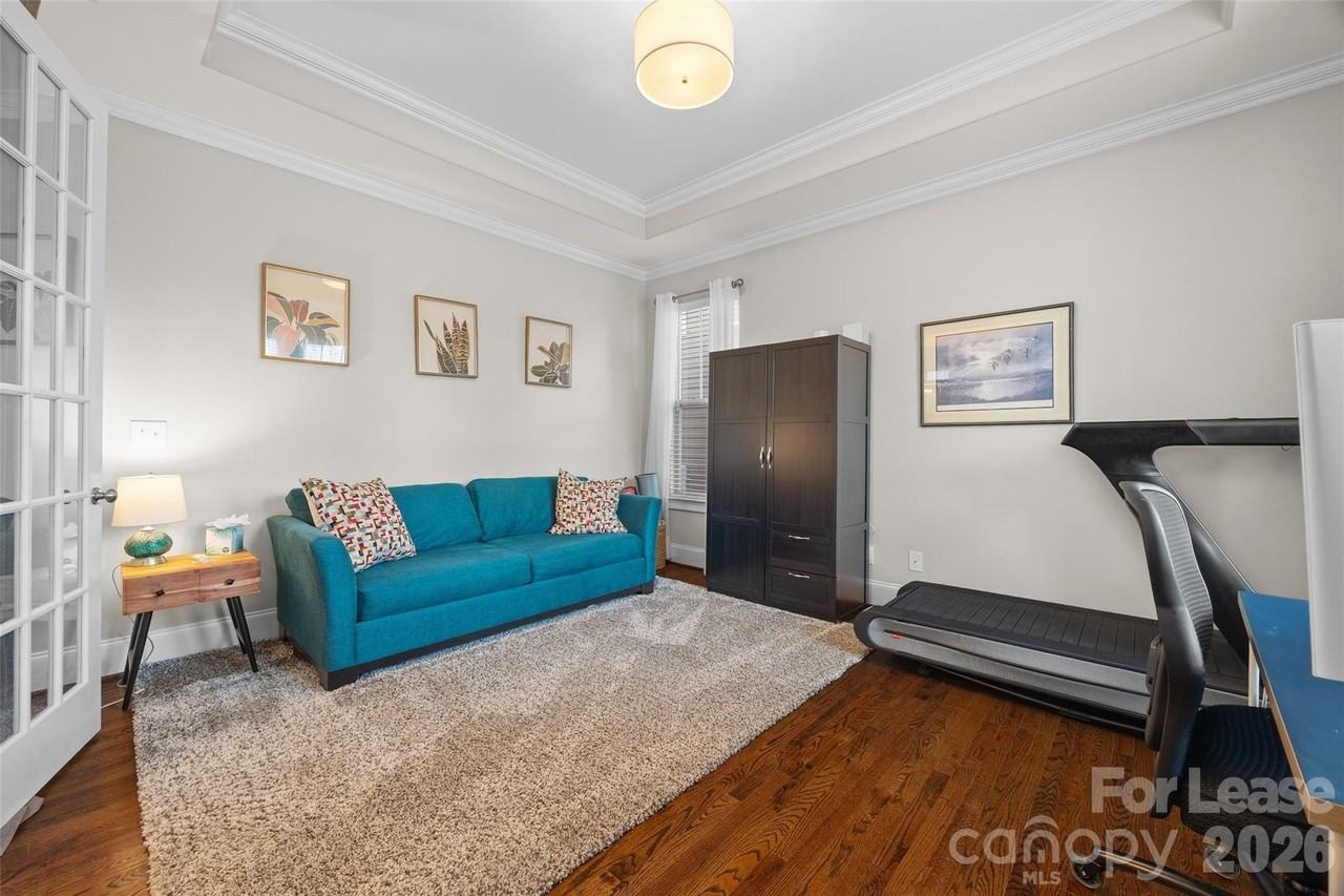 522 Spring Landing Dr - Photo 4 of 34