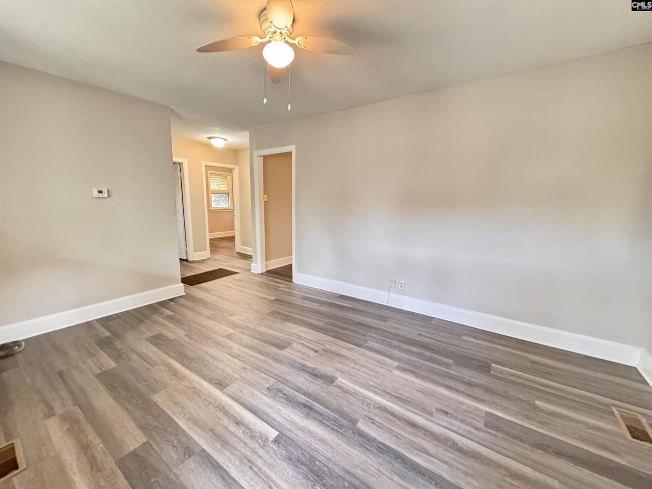 3611 Hydrangea St - Photo 3 of 13