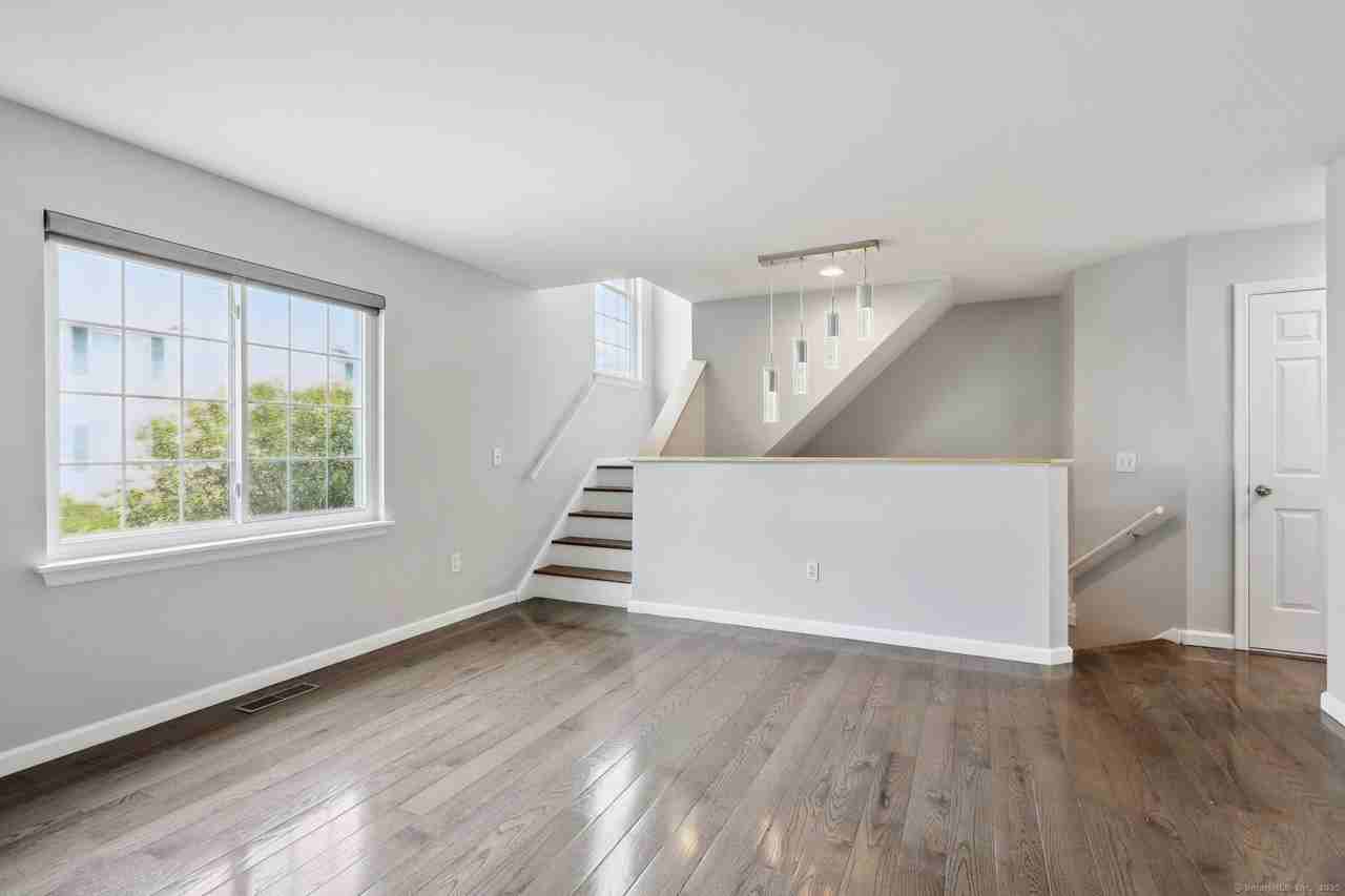 14 South St Unit 20 - Photo 6 of 27