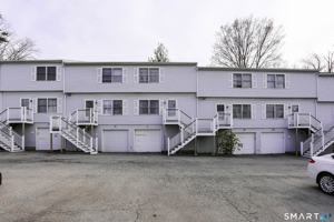 featured image of 431 Glenbrook Rd Apt 3 #Apt 3