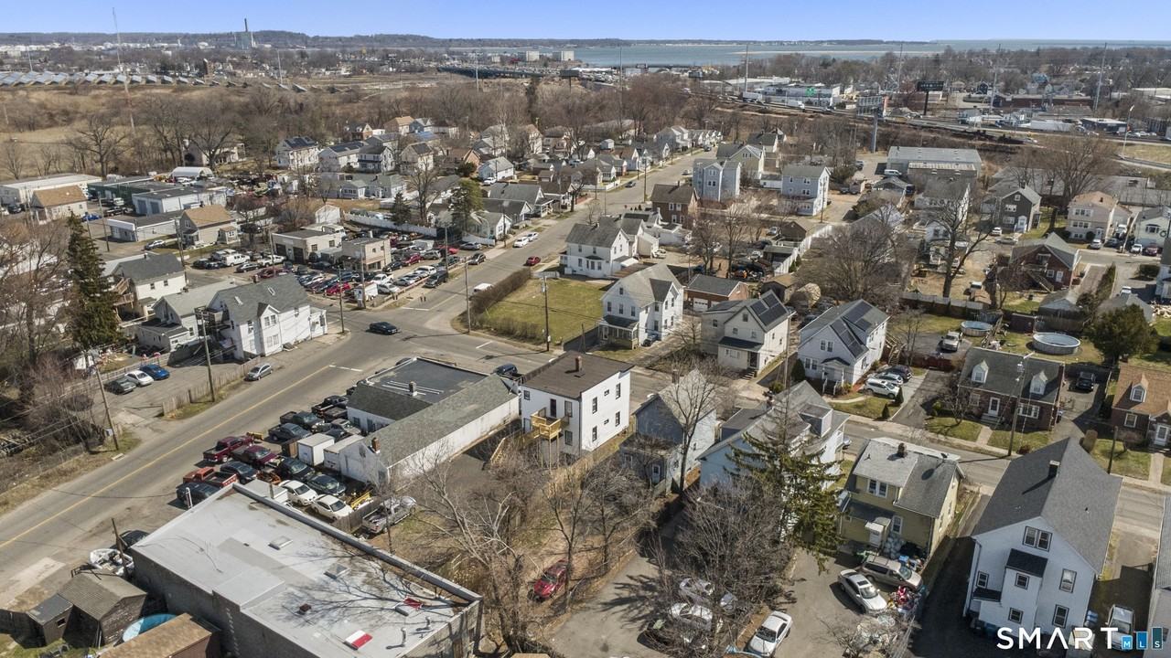 93 Spring St - Photo 3 of 11