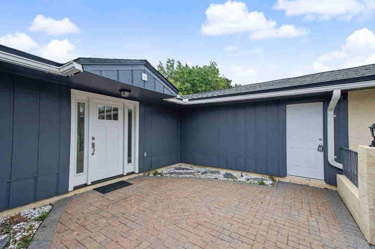 6 Pinehurst Dr - Photo 5 of 40