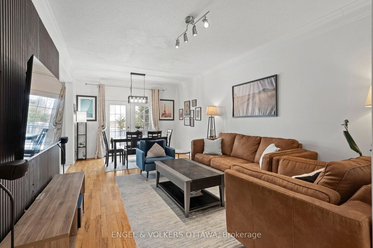 37 Laumann Crt - Photo 5 of 36