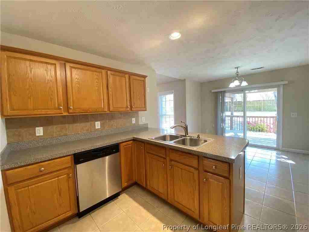 89 Person Ct - Photo 6 of 24