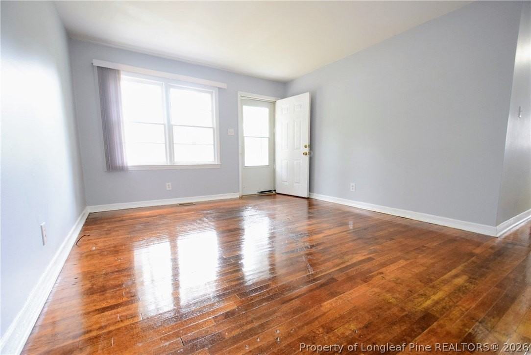 821 Minurva Ct - Photo 3 of 9