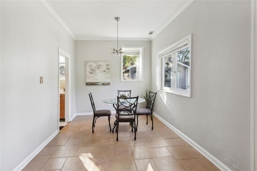 653 Somerset Ter Ne Apt 4 #4 - Photo 5 of 12