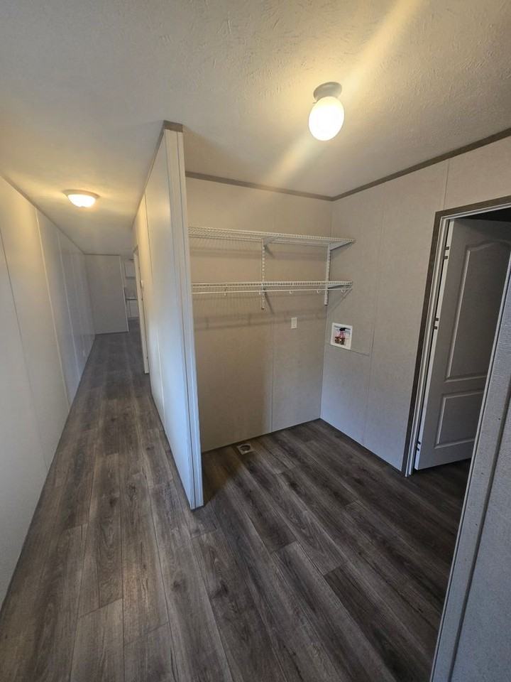 204 Ragon Hollow Ln - Photo 7 of 12