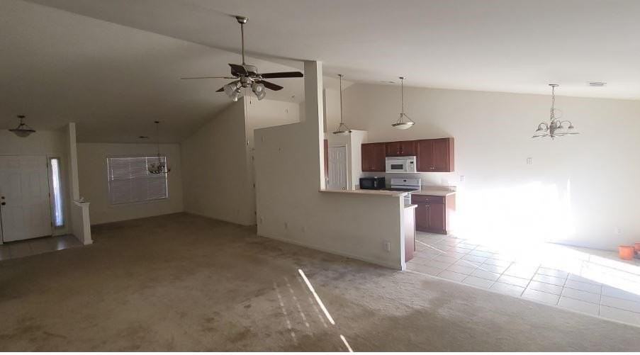 1935 Winnstead Pl - Photo 2 of 5