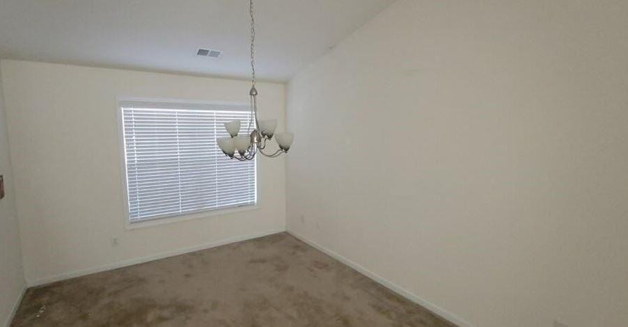 1935 Winnstead Pl - Photo 4 of 5